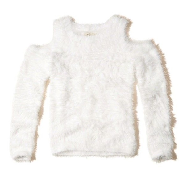 Hollister Tops - White fluffy holster top